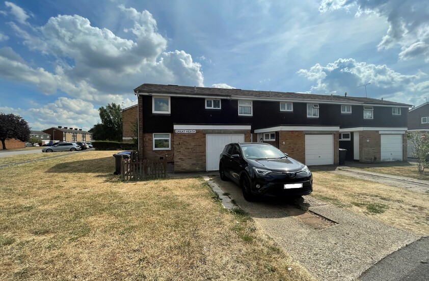3 Bedroom End of Terrace House in Great Heath, Hatfield