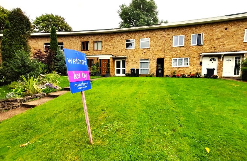 3 bedroom House - Honeysuckle Gardens, Hatfield