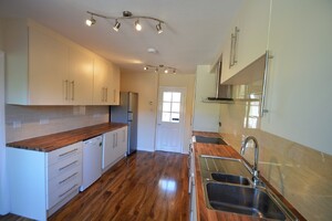 IMG_1958_8_large.jpg