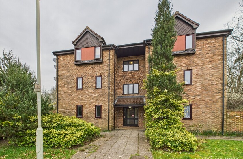 1 bedroom Apartment - LEYSDOWN, WELWYN GARDEN CITY