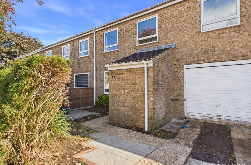 3 bedroom Mid Terraced House - BALDWINS, WELWYN GARDEN CITY