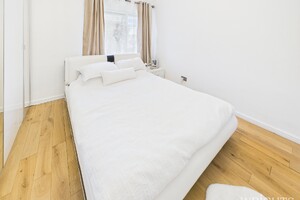 49820728.jpg