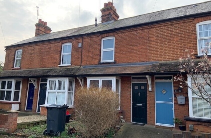 2 bedroom House - Fishers Green Road, Stevenage