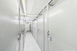 57191459.jpg
