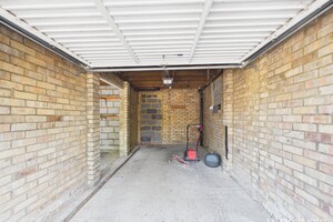 58580351.jpg