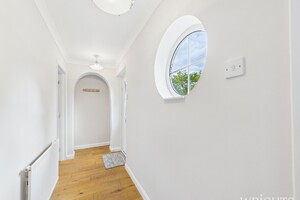 59646094.jpg