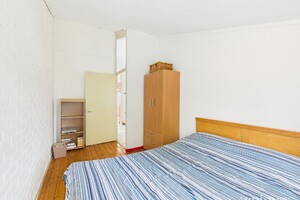 49051978.jpg